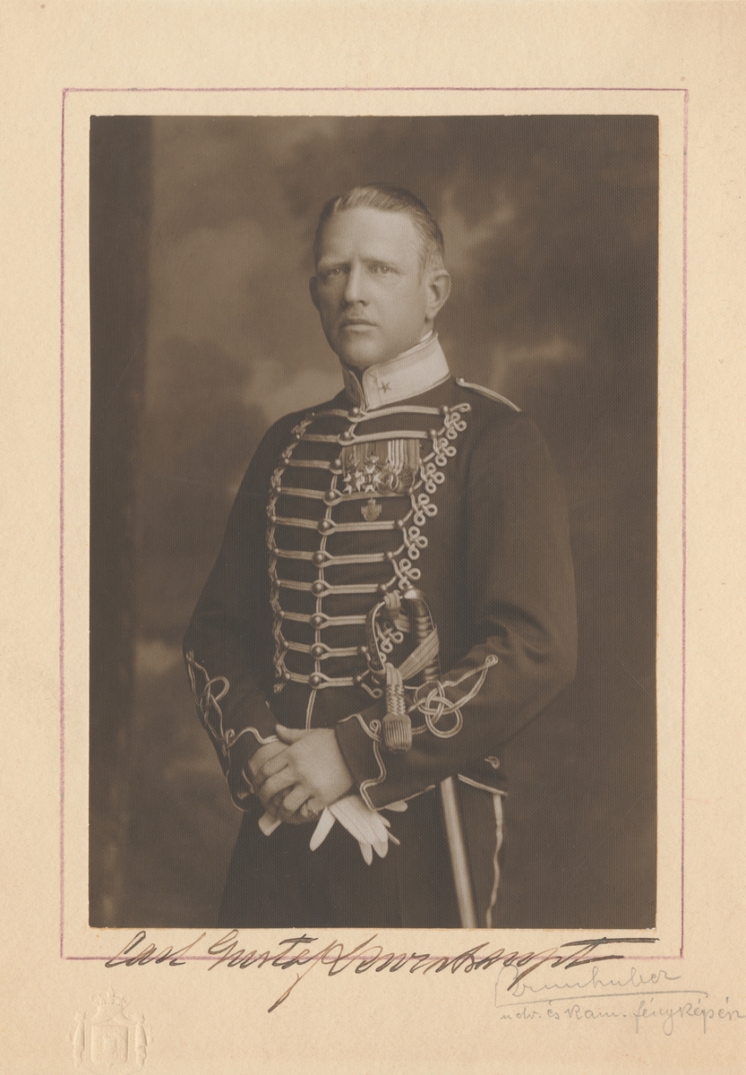 Porträtt av Carl Gustaf Lewenhaupt, major vid Livregementets husarer K 3.