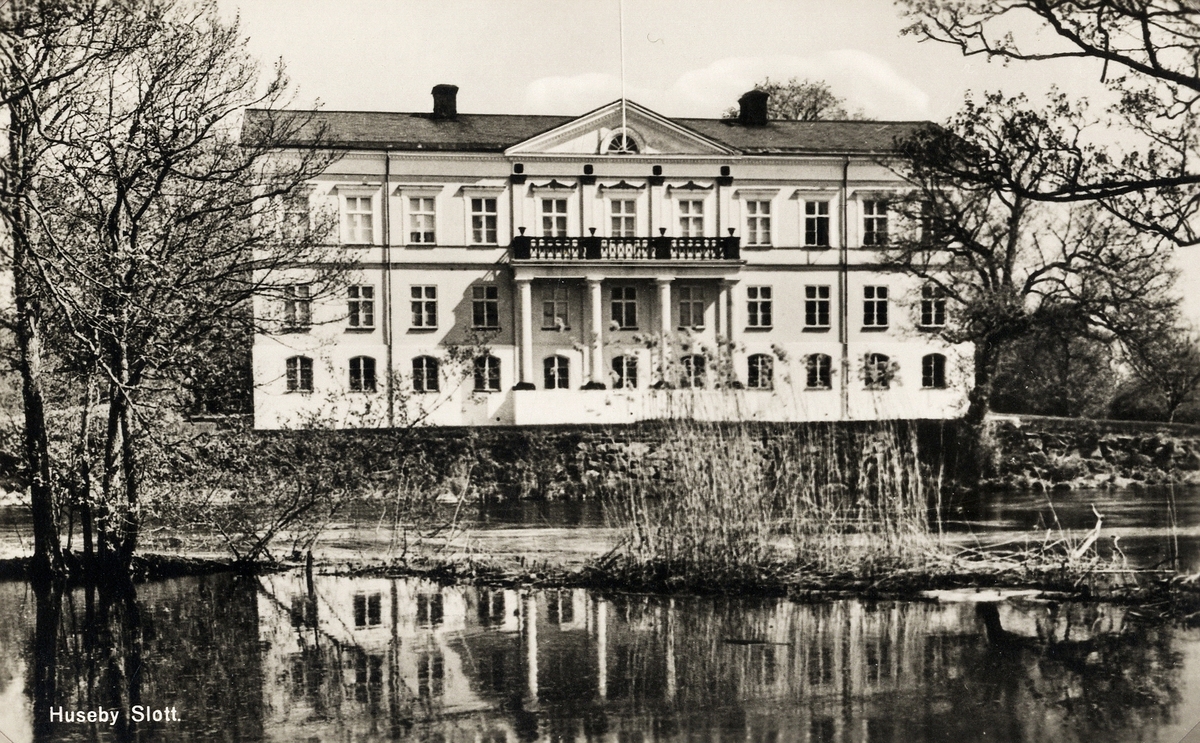 Huseby slott, ca 1940. Trädgårdssidan.