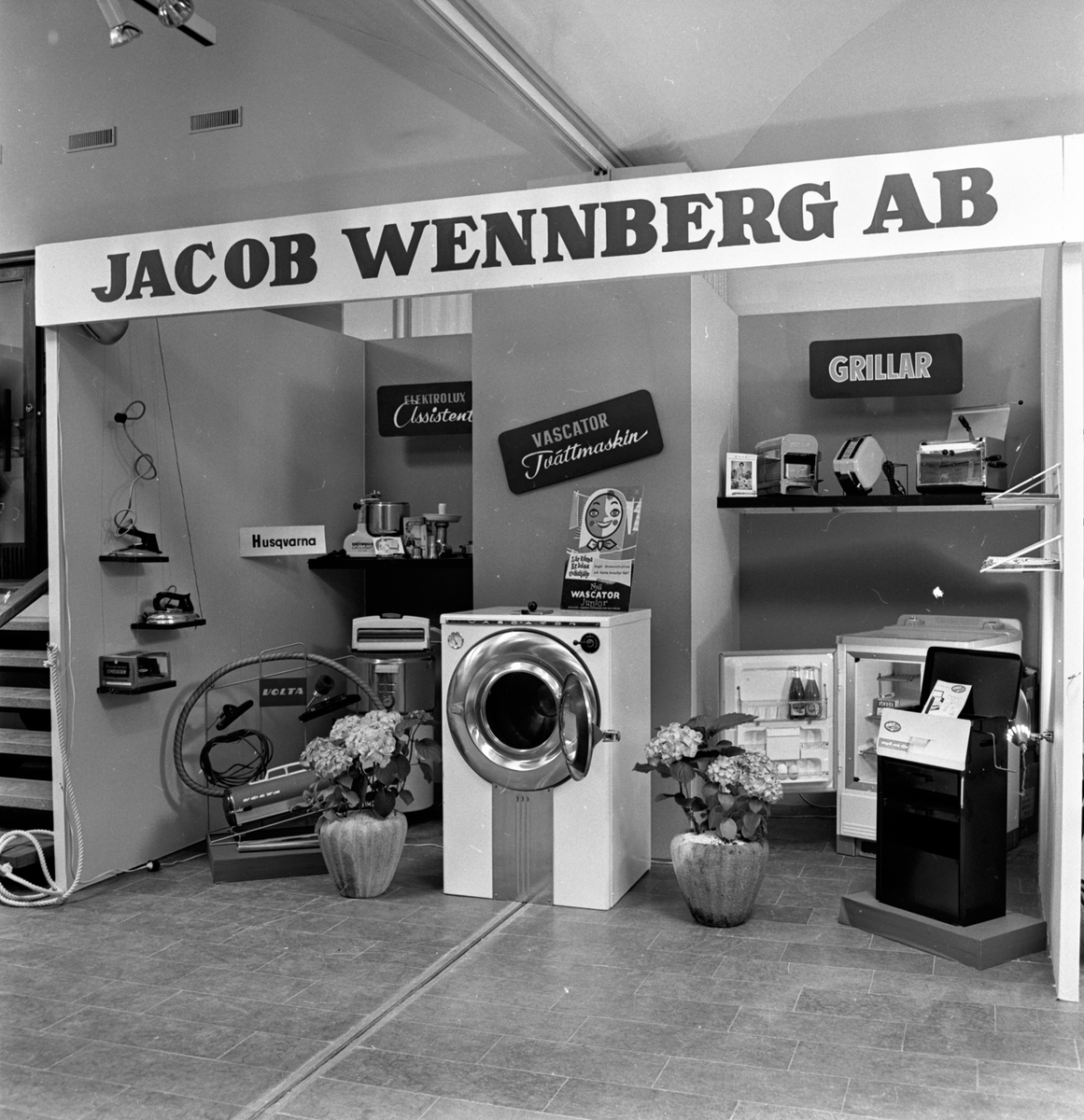 Jacob Wennbergs monter på Gavlegårdarnas utställning 1957.