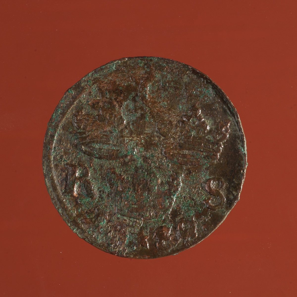 Mynt av kopparlegering. 1/6 öre SM. Karl XI (1660-1697). Präglat 1680 i Avesta.