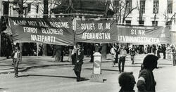1. mai 1980, Oslo. Paroler: Kamp mot all rasisme forby Blüch