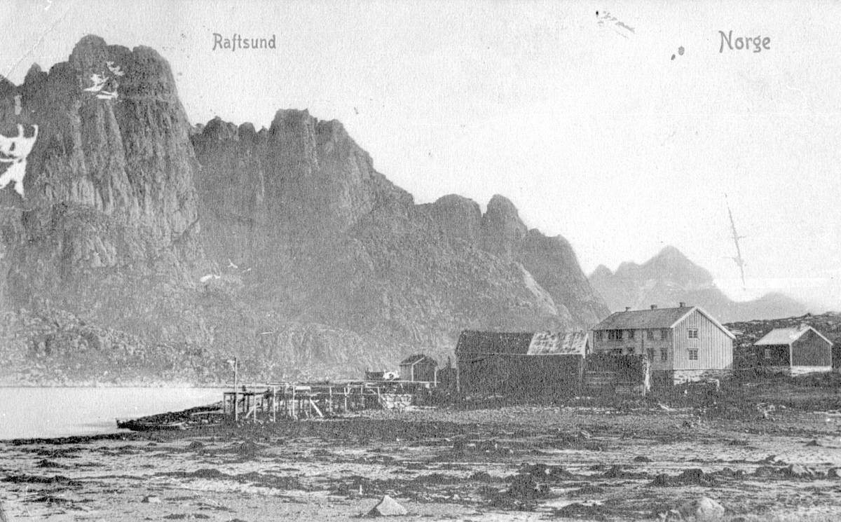Postkort frå Raftsundet i Lofoten, Nordland.