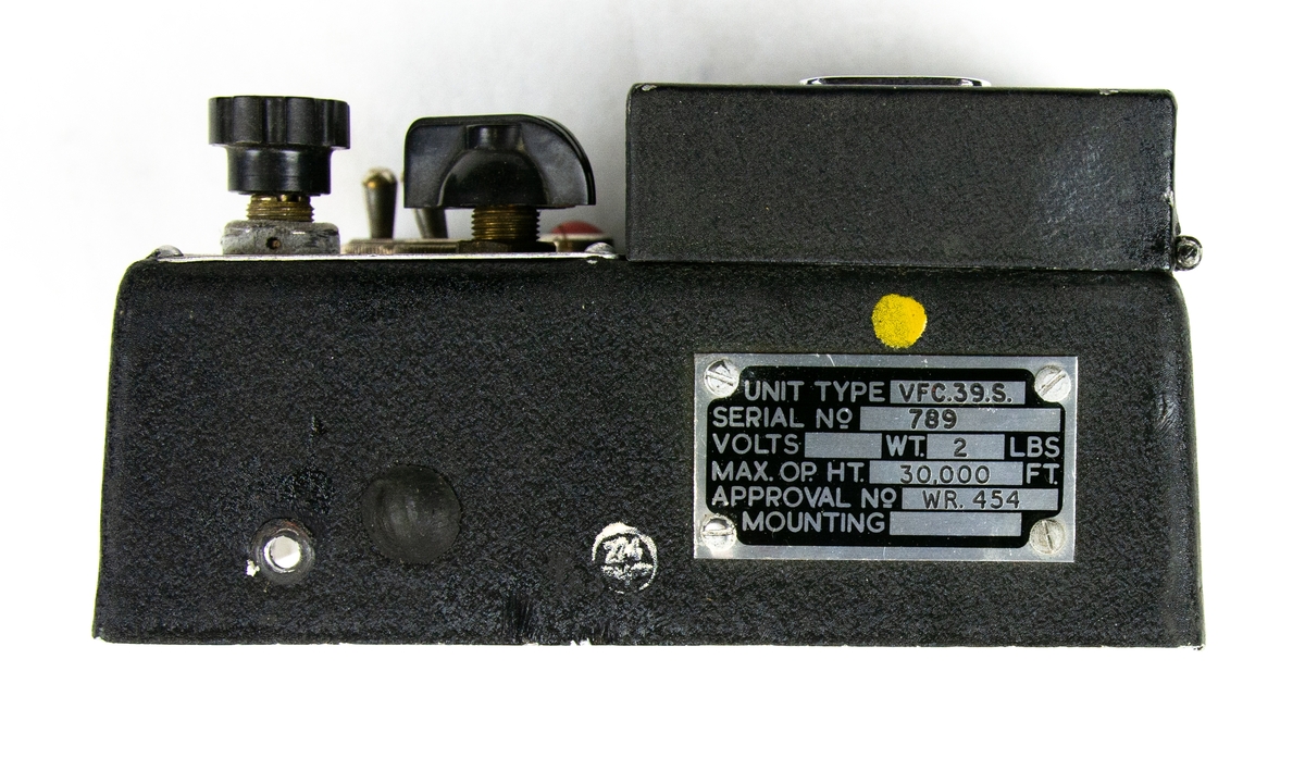 Intercomradiobox för inkoppling av headset. Typ VFC39S.