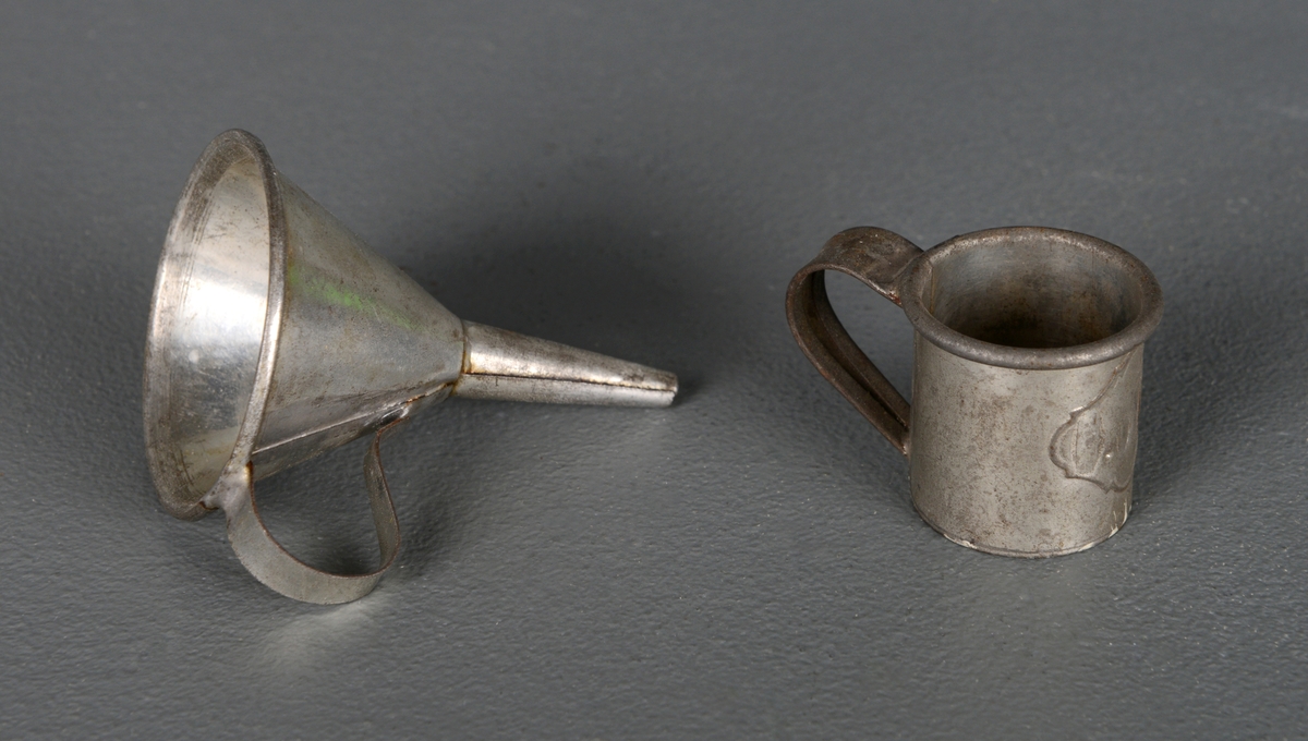Kopp og trakt - Sverresborg Trøndelag Folkemuseum / DigitaltMuseum