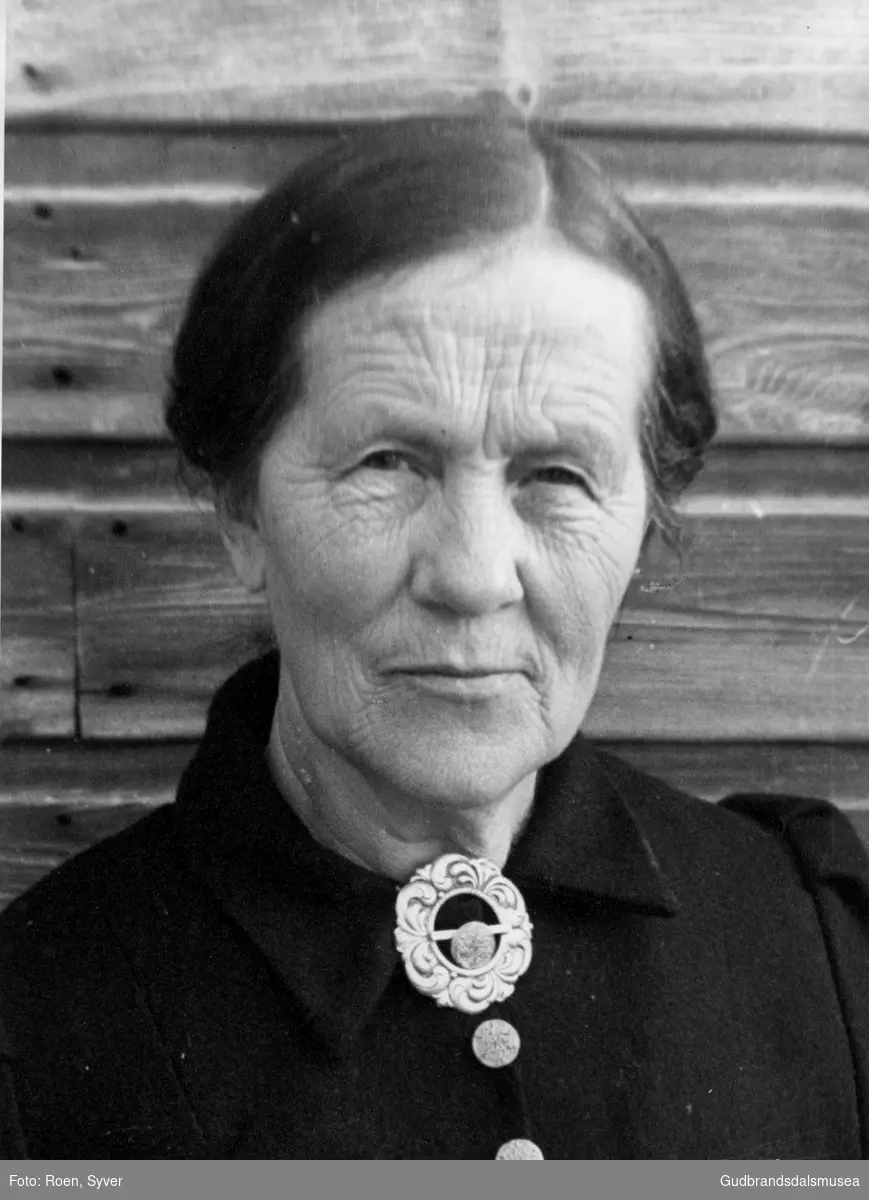 Ragna Roen (f. Tuva 1893)