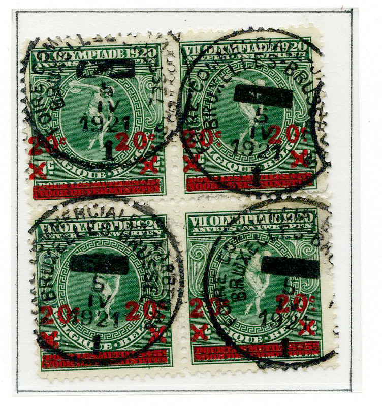 12 frimerker i tre bolker av fire frimerker montert på en album side. Den første bolken har grønne frimerker med diskoskaster i sentrum. Den andre bolken har brune frimerker med en sprinter, og den tredje bolken har røde frimerker med en atlet i vogn trukket av fire hester. 