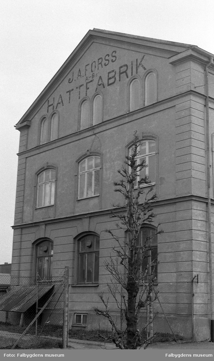 Byggnadsinventering 1972. Fabrikören 13, Forss. Västra gaveln.