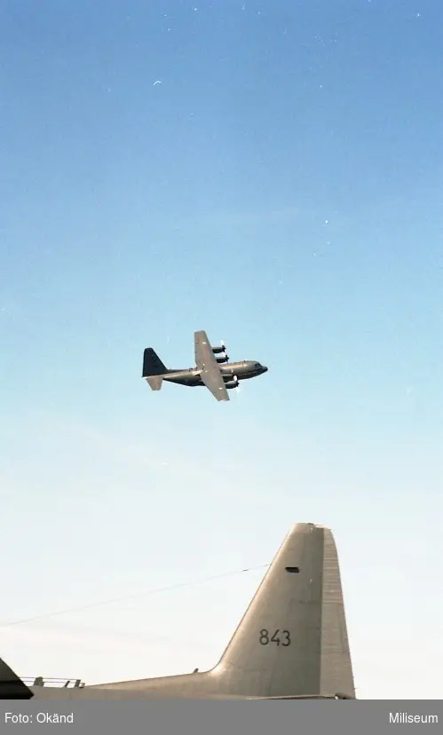 TP 84 (Transportflygplan 84) "Hercules".