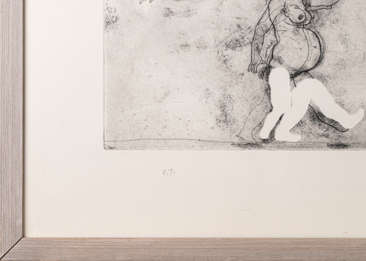 En färgetsning, provtryck,  av Pär Gunnar Thelander. Motiv i Thelanders surrealistiska och humoristiska stil med fr vänster en kvinna som bär på en jättestor fläskkorv. Figuren till höger påminner om en Dubuffet-figur och två flugor "kryper" över motivet lämnande två svarta linjer efter sig.