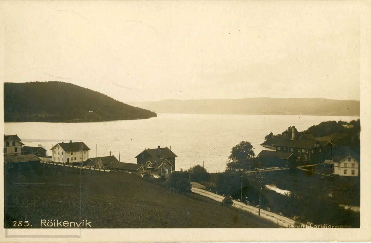 Røykenvik, tettsted, 18 postkort, tidlig 1900-tallet