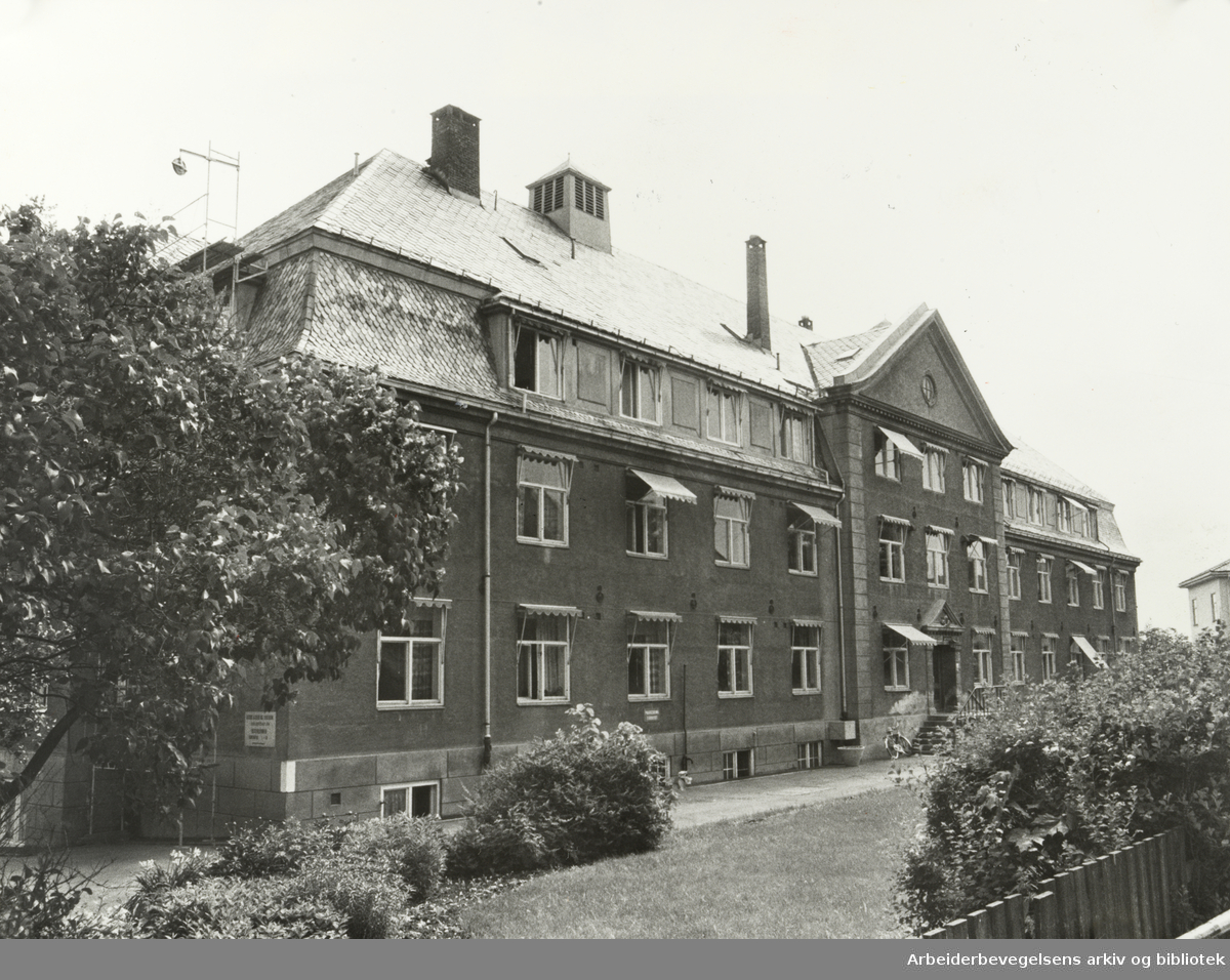 Jacob Alders- og Sykehjem. Jacobshjemmet. Colletts gate 54. Juli 1979