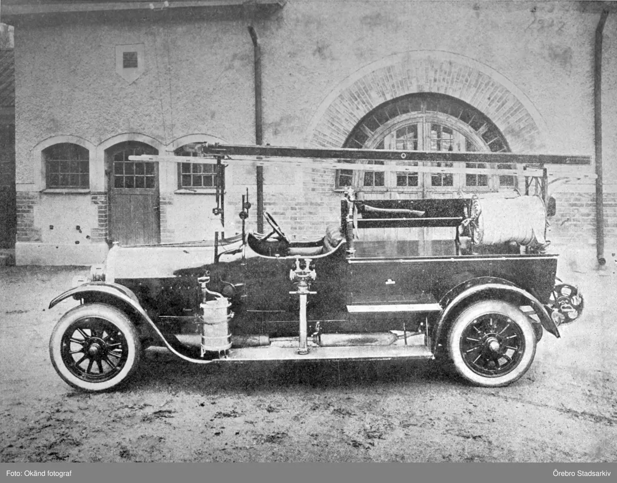 Brandbil, 1917 - Örebro Stadsarkiv / DigitaltMuseum