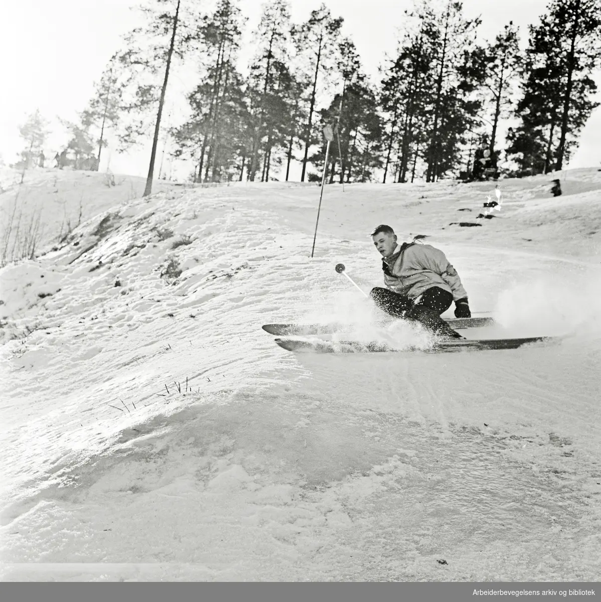 Skiløper. Nordmarka. Februar 1962.