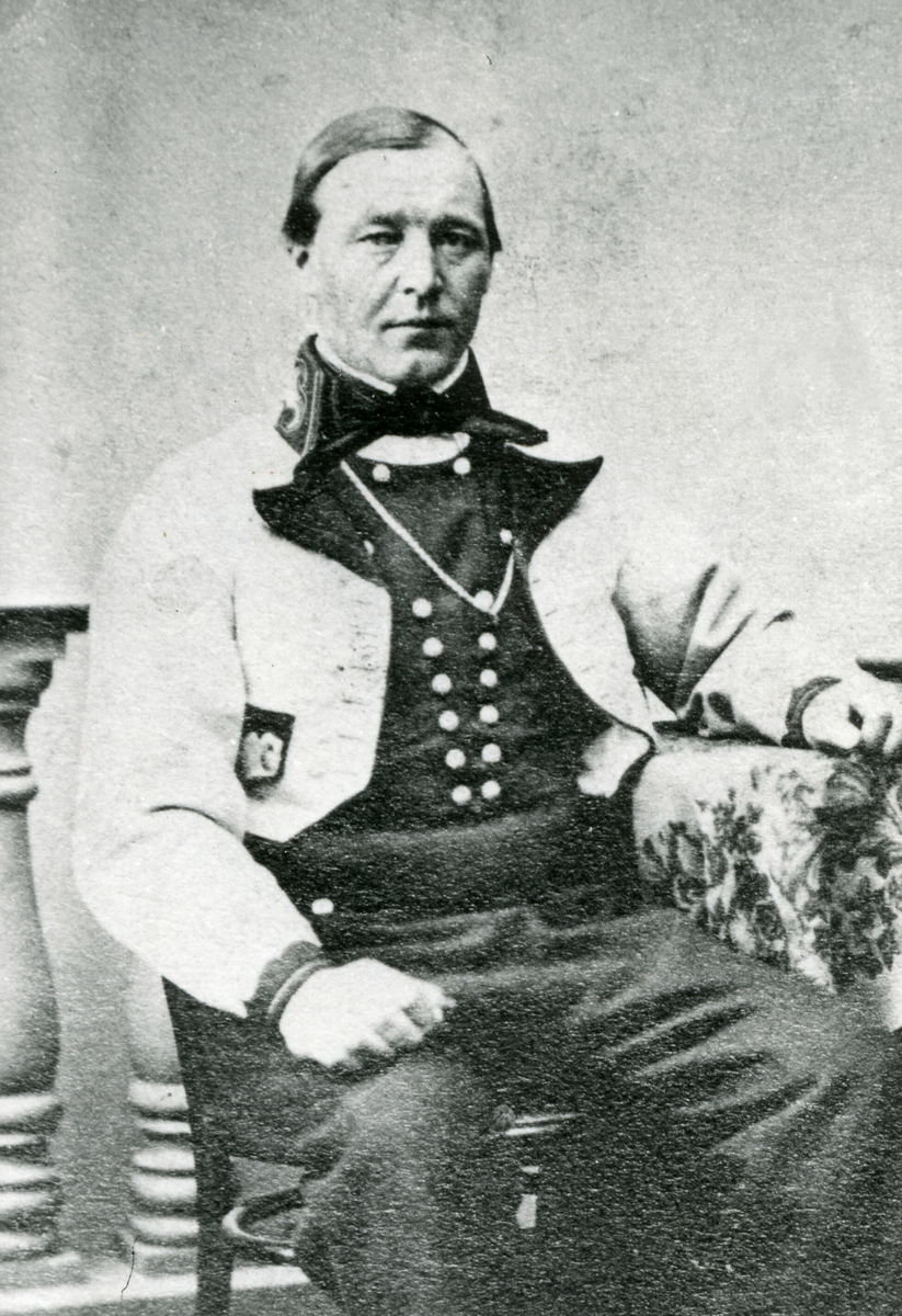 Portrettfoto av Halvor Klasson Eika, ordførar i Bø 1868-1873 og 1888-1891