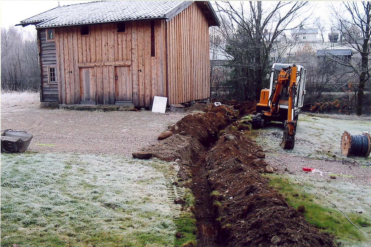 Graving av grøft ved Åsestugo på Bø museum