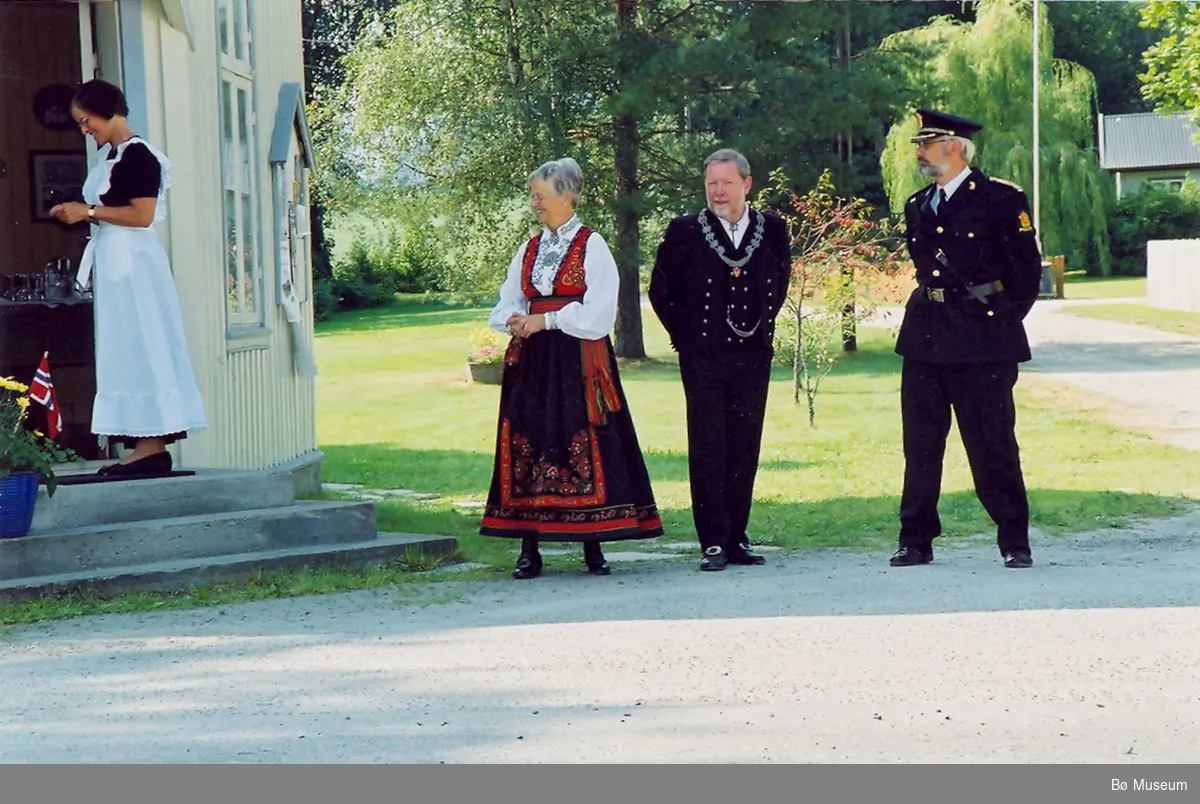 14 bilde frå prinsesse Märtha Louises besøk i Bø, med opning  av Telemarksfestivalen.