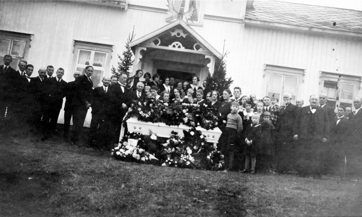 Begravelse i 1938, Fleskmo i Målselv