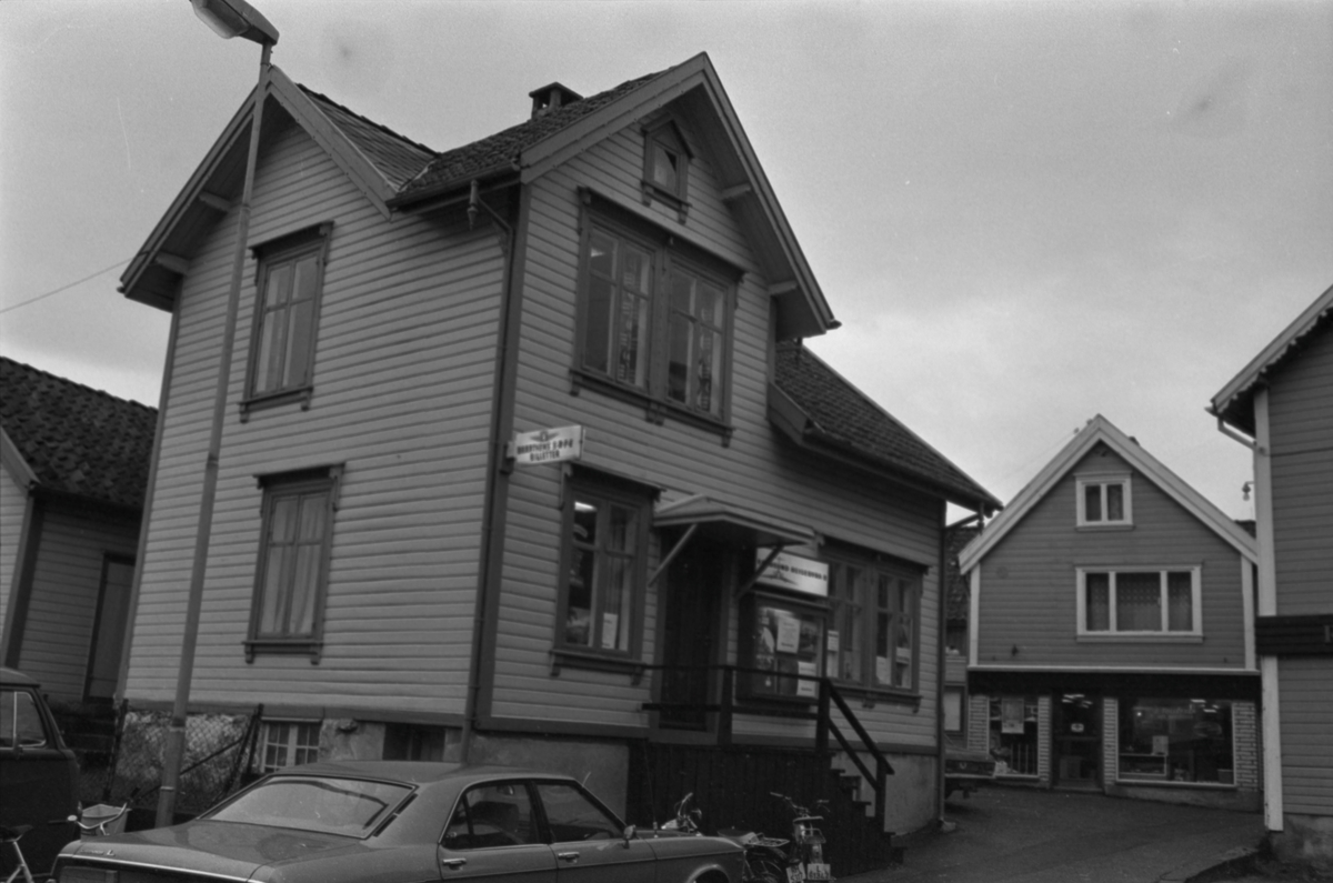 Egersund Reisebyrå i nye lokaler på Haugen, 1973.
