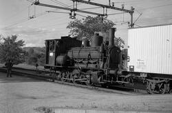 Damplokomotiv 25e 489 i skiftetjeneste på Sarpsborg stasjon
