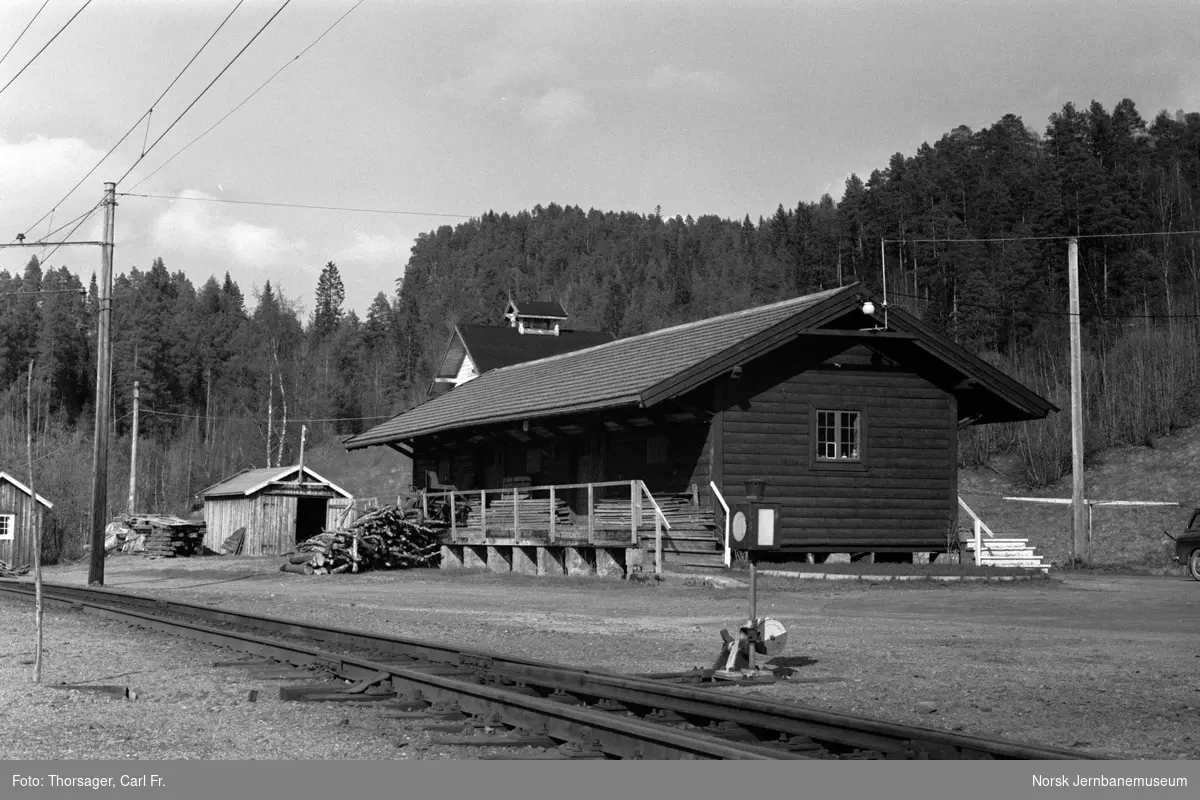 Godshuset på Svorkmo stasjon på Thamshavnbanen