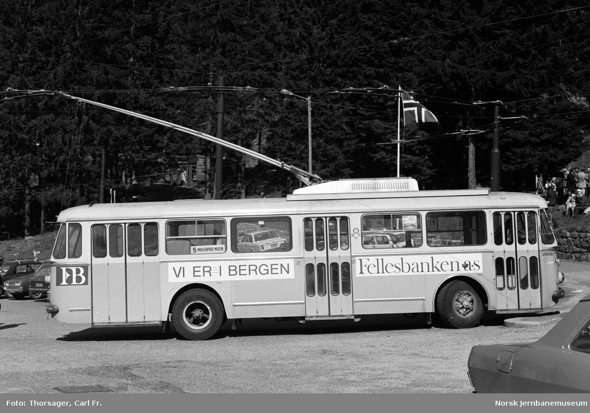 Trolleybuss i rute 5 Møhlenpris-Mulen i Bergen