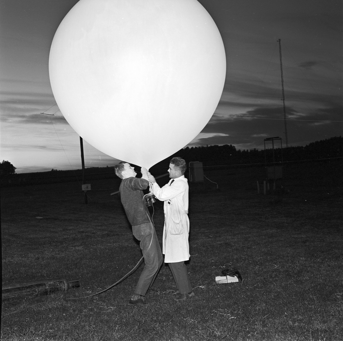 Marstaobservatoriet, värdefulla ballonger på drift i Uppland 1964