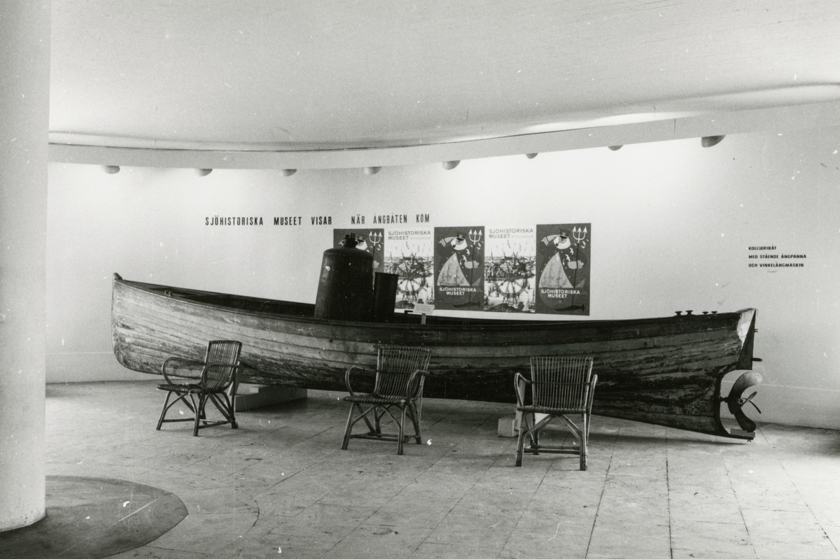 Utställningen "När ångbåten kom". Kollibribåt med ångpanna och vinkellångmaskin.