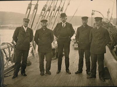 Roald_Amundsen_har_bursdag.jpg. Foto/Photo