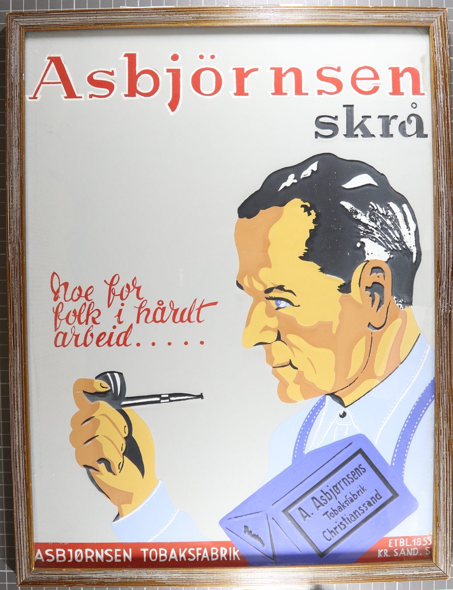 Blå eske foran mann med pipe. Over står teksten "Asbjørnsens Skrå Noe for folk i hardt arbeid....."