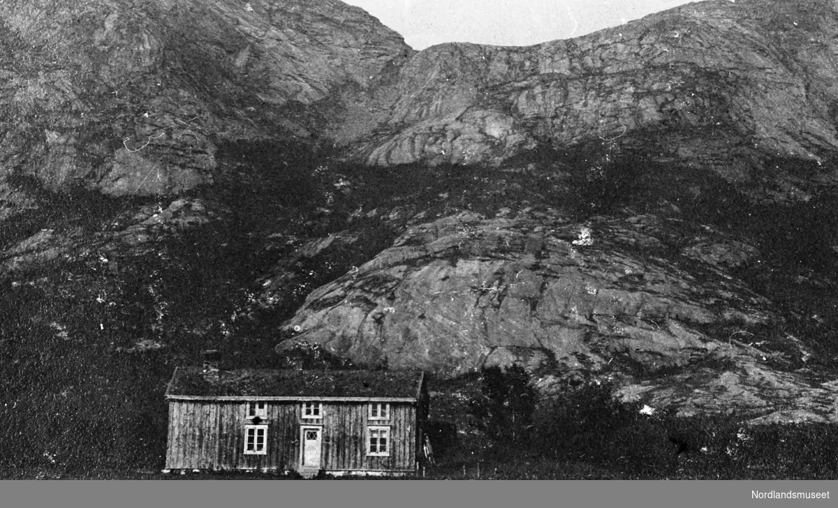 Haukenes gård 1907.
