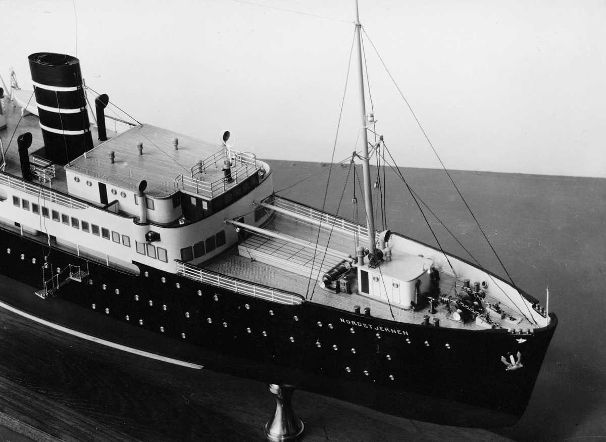 postmuseet, modeller, båt, D/S Nordstjernen 1952