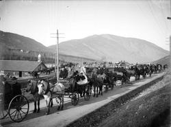 Kort.: N.Fron. 31/10.1901. Petter Slaaens brudefølge. Brudep