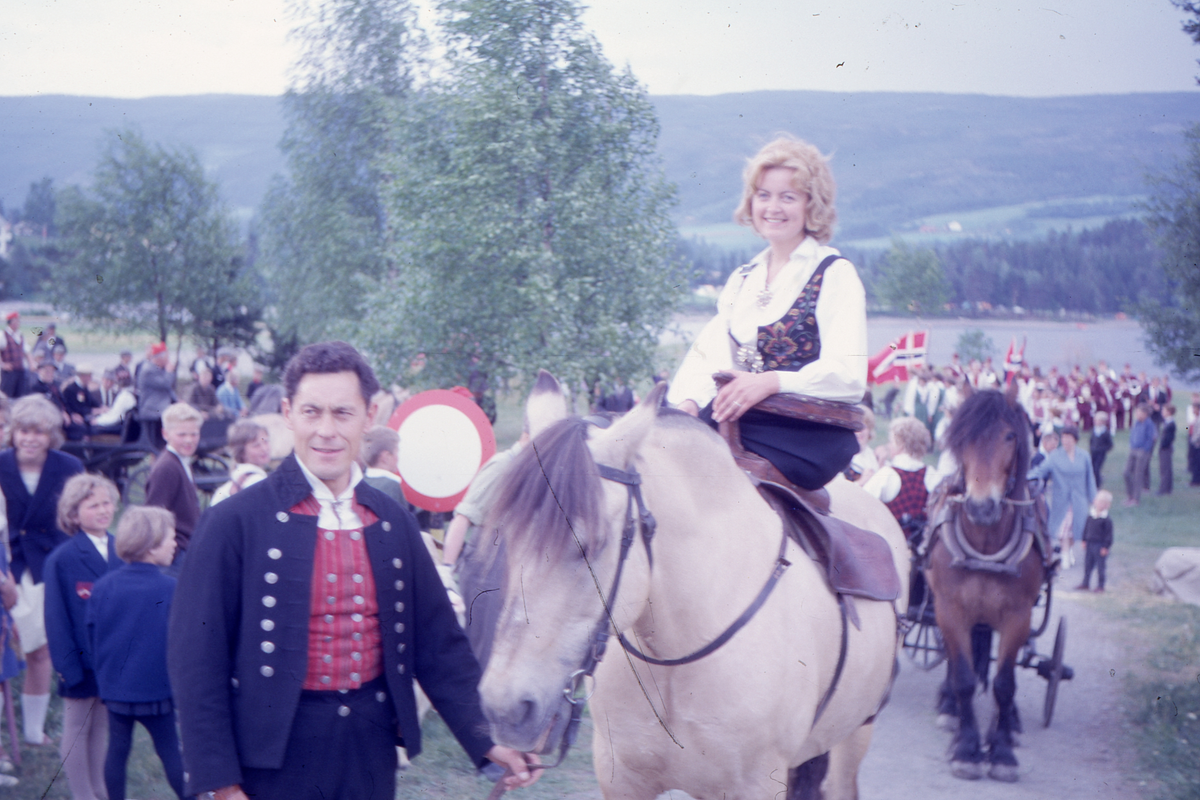Inger Noraker - Valdres Folkemuseum / DigitaltMuseum