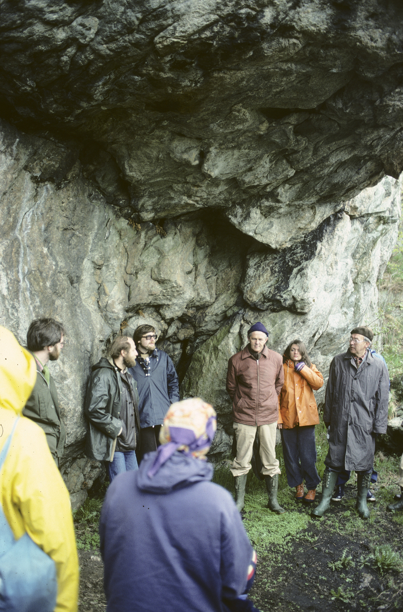 ams-tur18-mai-til-fornminner-p-j-ren-arkeologisk-museum