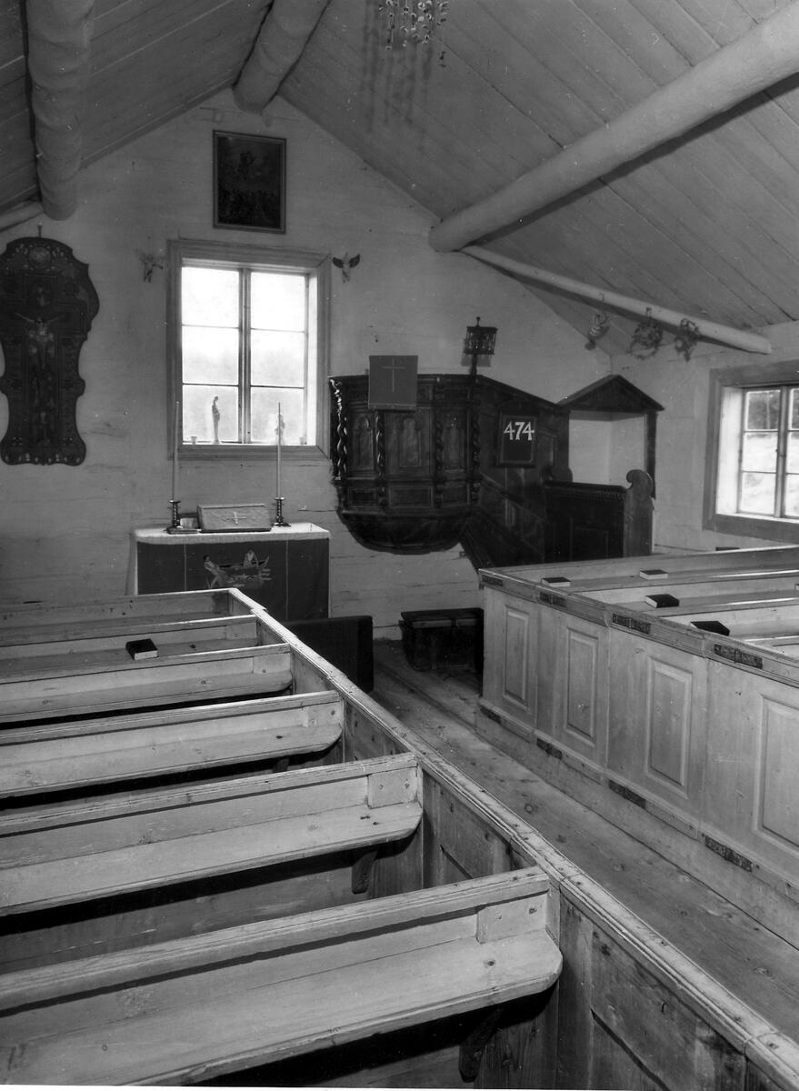 Norrfällsvikens kapell, interiör