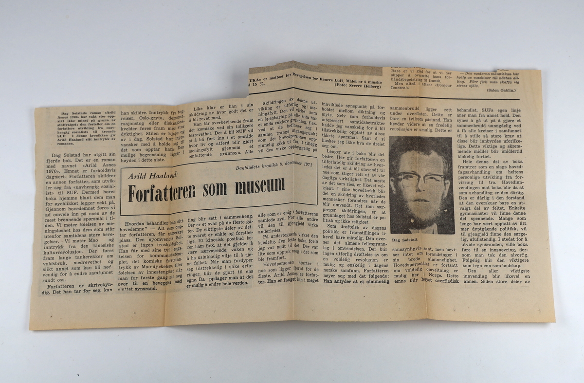 Bok frå boksamlinga til Olav H. Hauge.