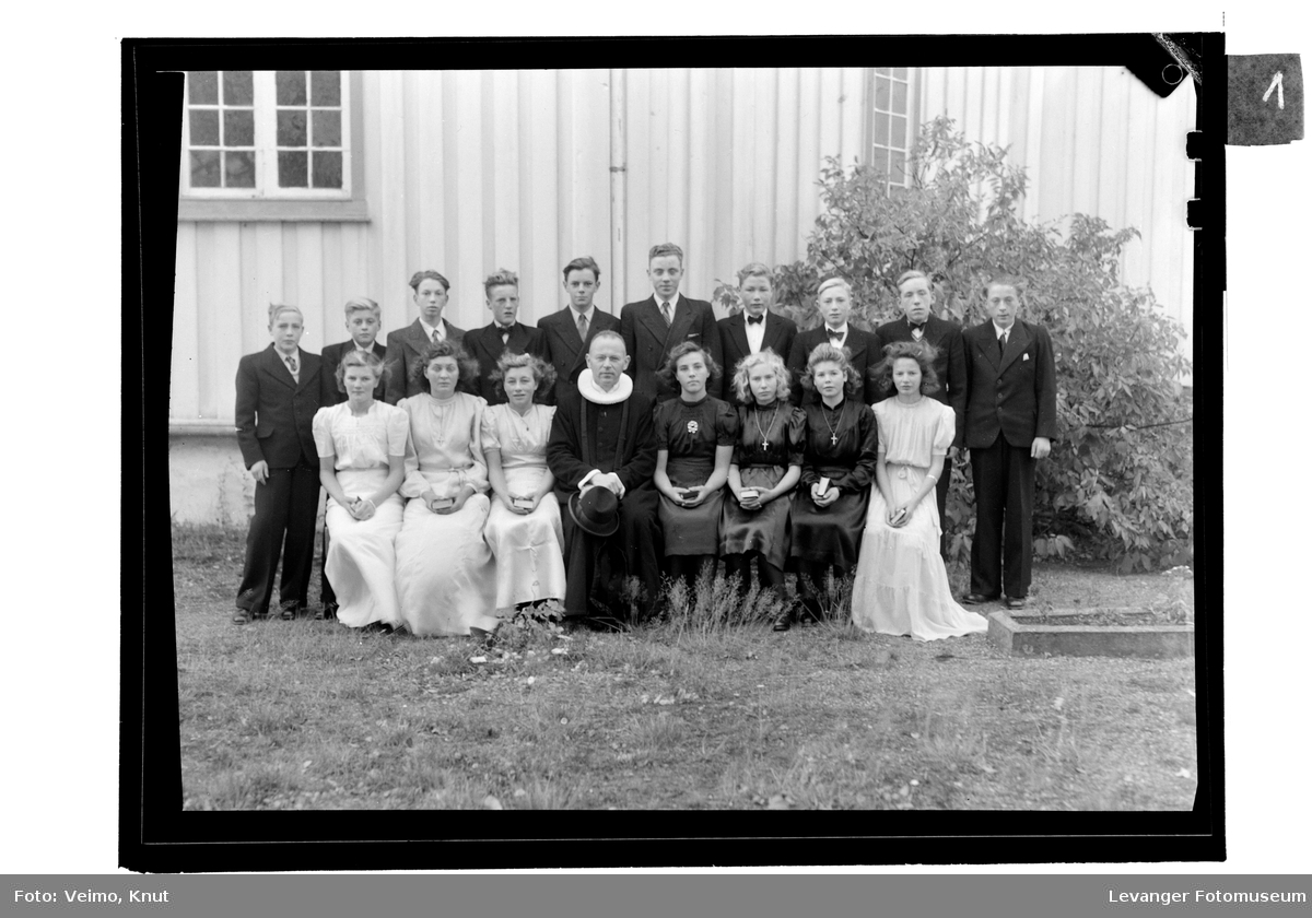 Konfirmasjon 1944 i Vinne kirke, Verdal.