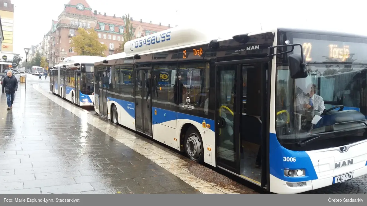 Vita bussarna i Örebro