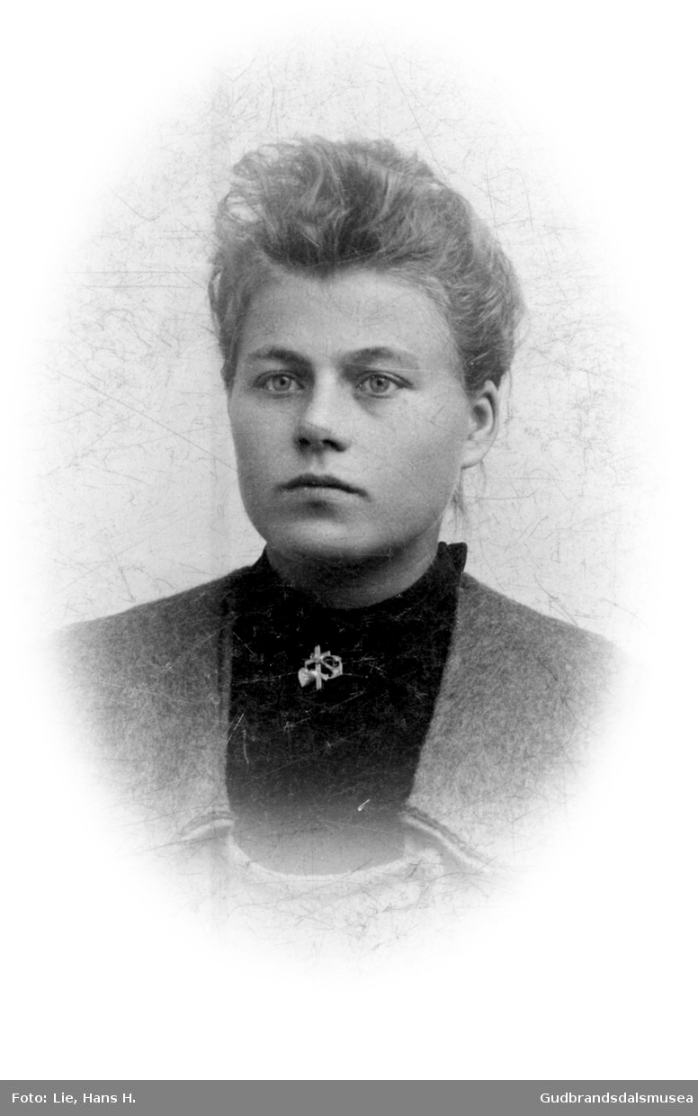 Ragnhild Håve (f. 1886 g. Barlund)