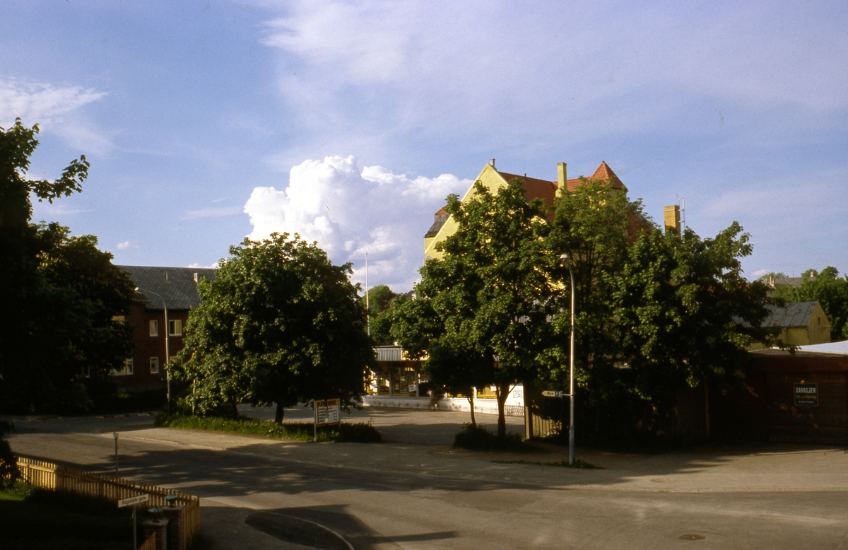 Utsikt fra Ragnhilds gate 1A mot Klostergata og Bunnpris