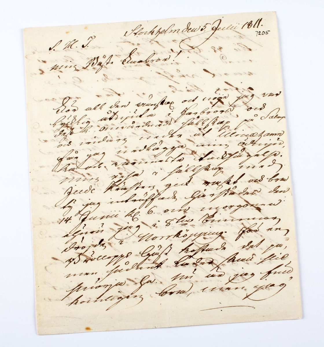 Brev i form av grågrönt, vikt pappersark med handskriven svart text. Skrivet av den då, bekante riksdagsmannen Anders Danielsson, den 5 juli 1811, till fänrik Ternstedt på Salarp.