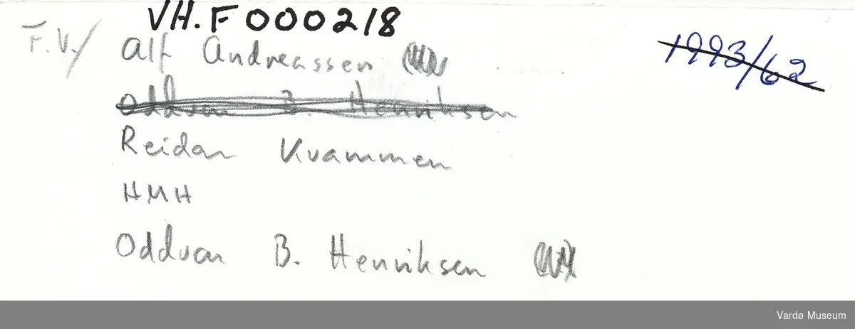 På østre molo i Vardø. Fra venstre Alf Andreassen, Reidar Kvammen, Håkon M. Hansen og Oddvar B. Henriksen, ca. 1935