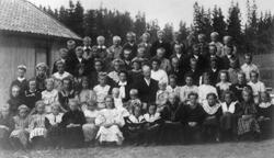 Ty skole i Eidsberg, ant. tatt 1910. Ingen navn på elevene, 