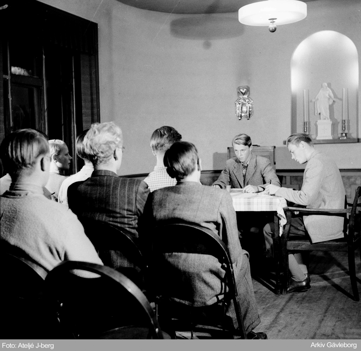 KFUM - Kristliga Föreningen för Unga Människor. Brynäsgatan 8 i Gävle, 1947.