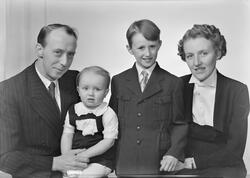 Olav Jansen med familie