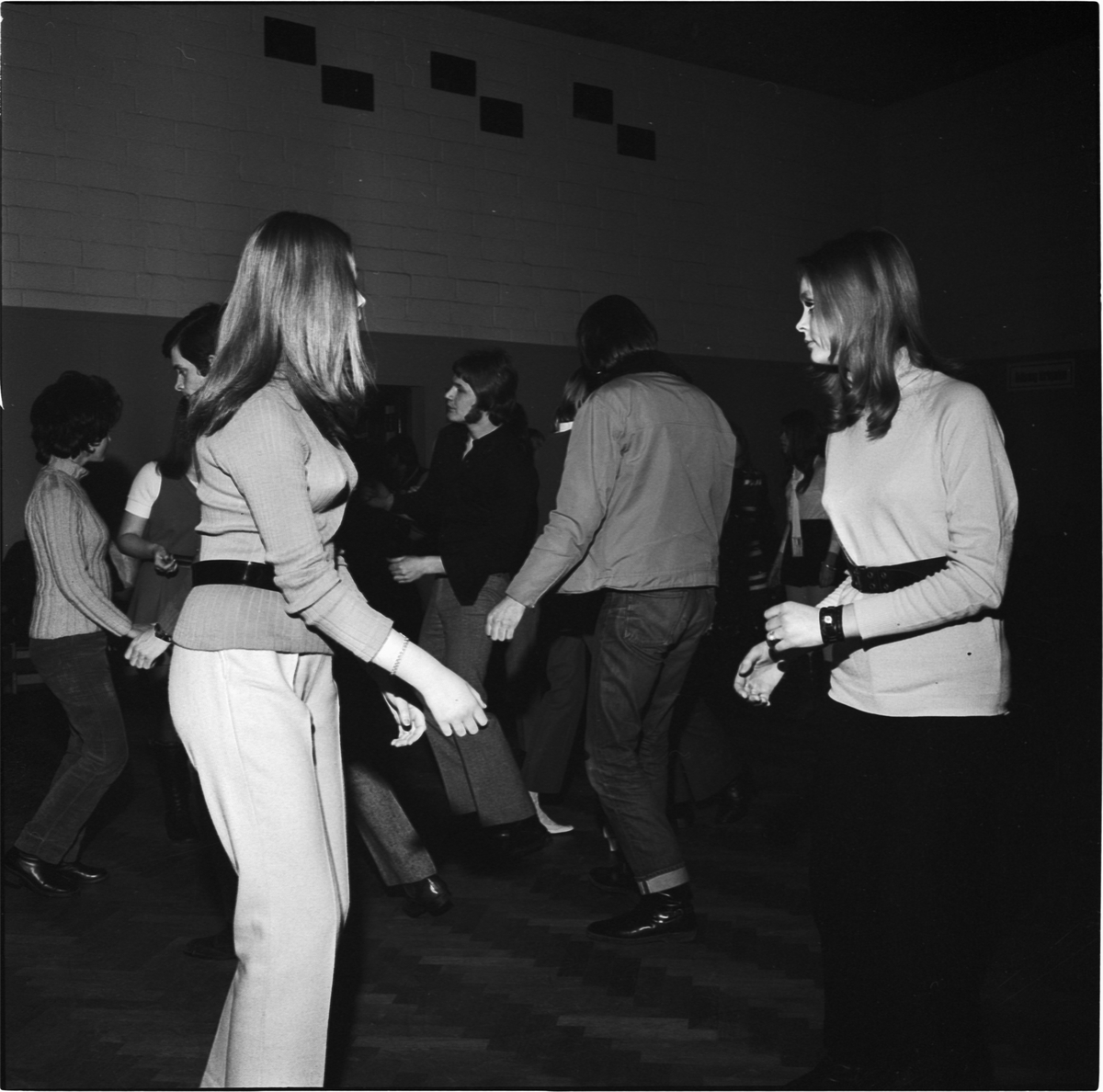 Discodans i Parkhallen, Söderfors, Uppland 1970