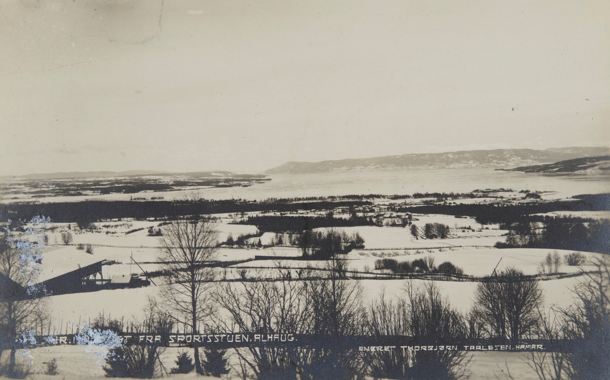 Postkort, Hamar, utsikt fra Sportsstua på Alhaug, skistua, vinter, vinterlandskap, Hedmarktoppen,