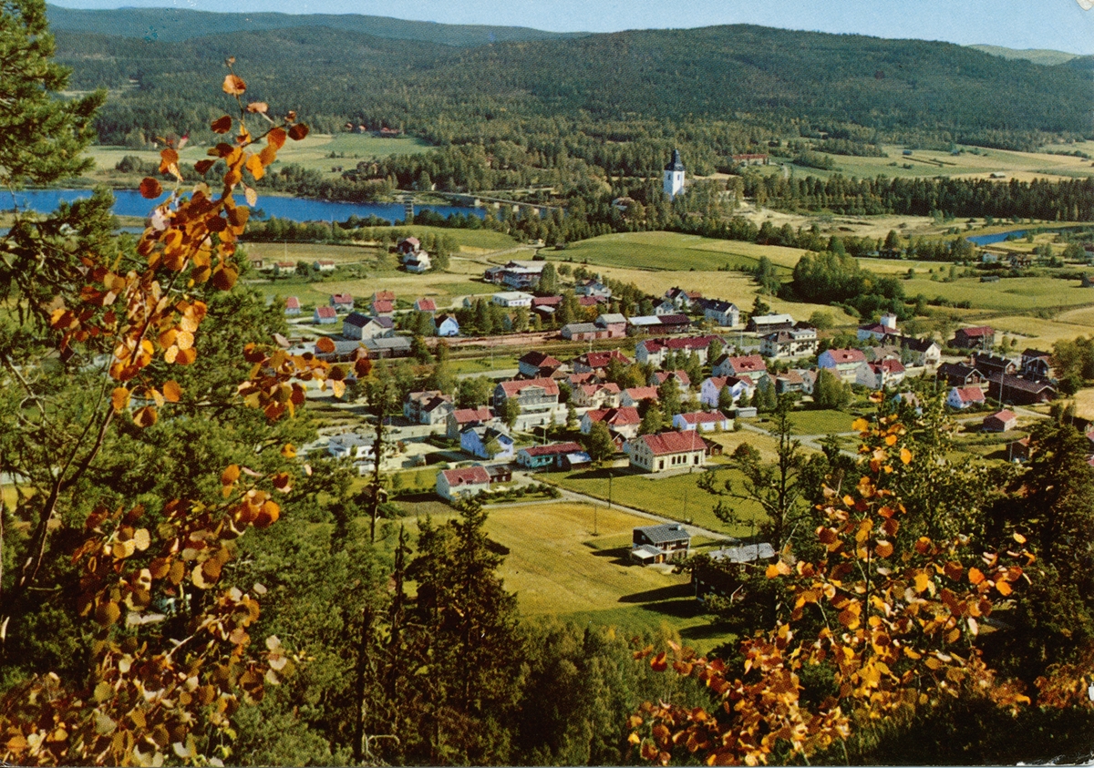 Norrland - Färgernas Land. Järvsö, utsikt från Öjeberget. Hälsingland