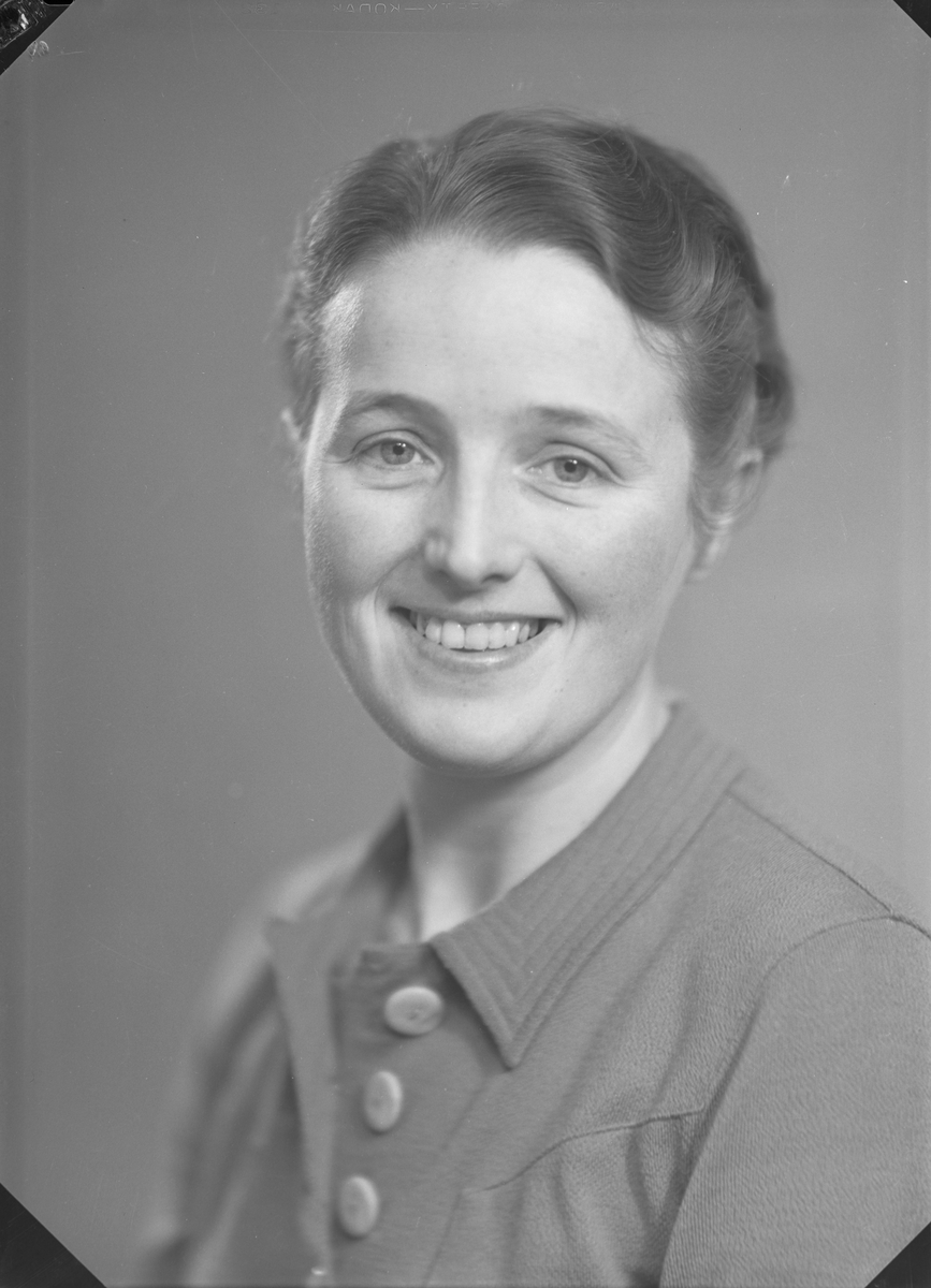 Portrett av Rakel Schrøder.