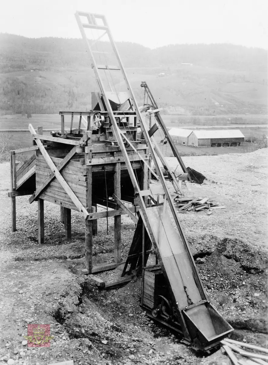 Gruslaster etter Tverdahls konstruksjon. Utført ved Drammen Jernstøperi 1933.
